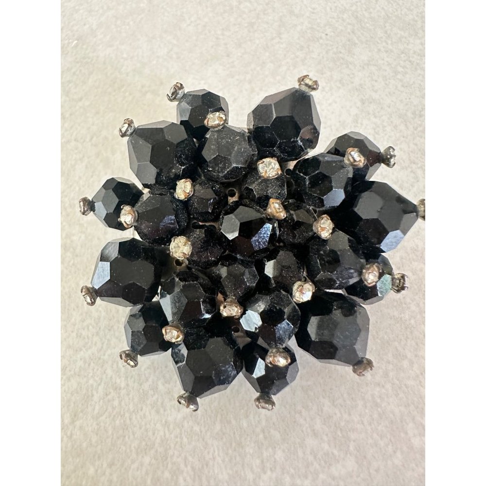 Miriam Haskell unsigned 1930s silver tone black beaded rhinestone pin brooch